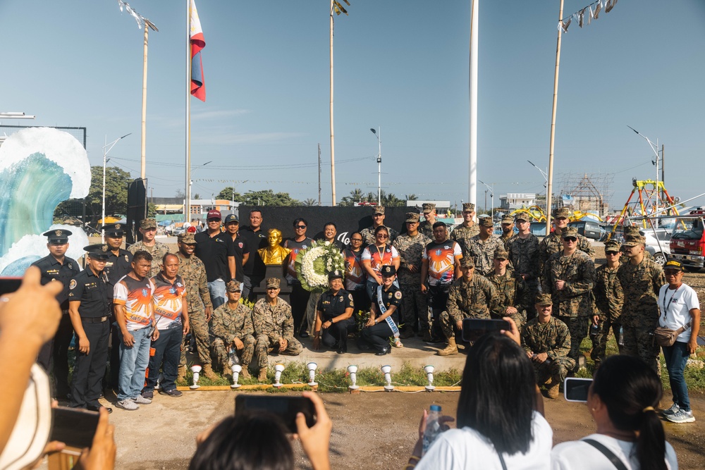 3rd LCT participates in Philippines Independence Day celebration