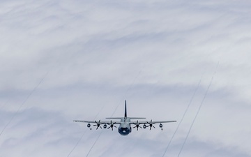MAG-12 conducts photo exercise during Valiant Shield 24