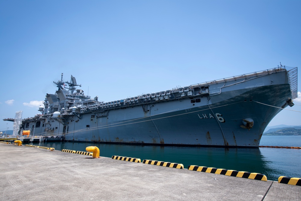 USS America (LHA 6) Refuels at Yokose Fuel Terminal