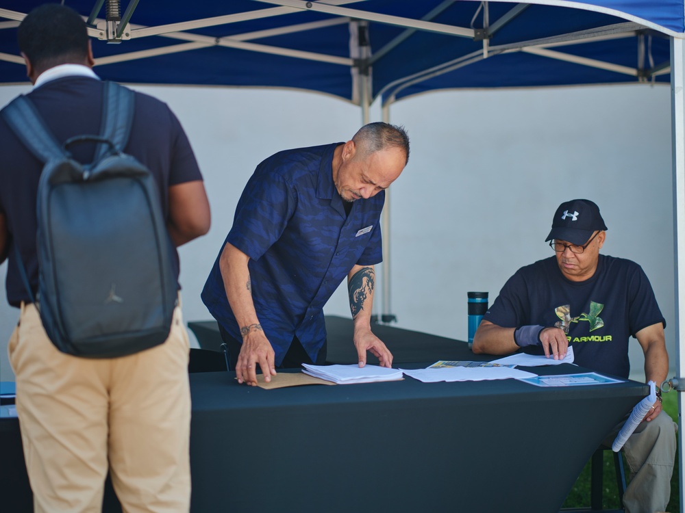 CFA Yokosuka FFSC Holds Career Fair