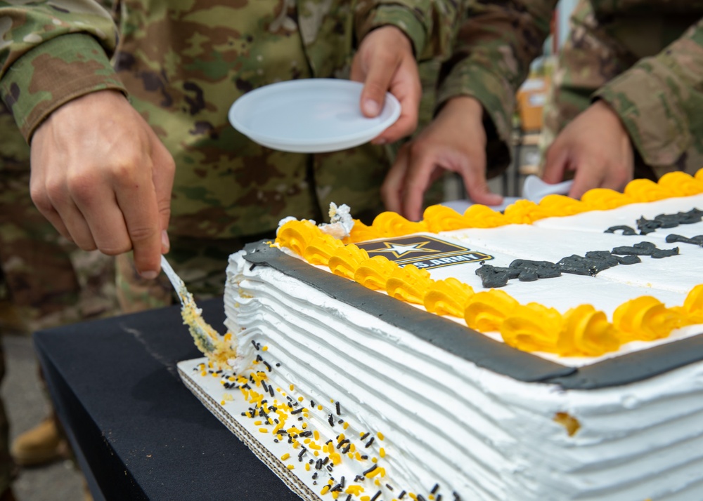 1st Cavalry Division Celebrates 249th Army Birthday in Boleslawiec, Poland