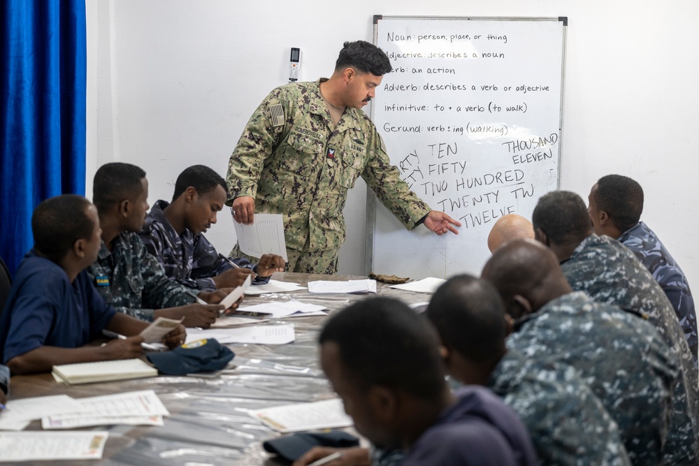 MSRON 10, Djiboutian Sailors Participate in Language Exchange
