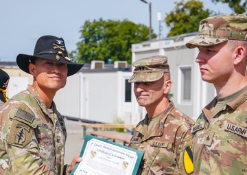 Wagonmaster Commander Presents Awards to Distinguished Leaders of the 1st Cavalry Division Sustainment Brigade