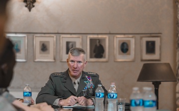 Commandant, Gen. Smith, Visits U.S. Embassy, Italy