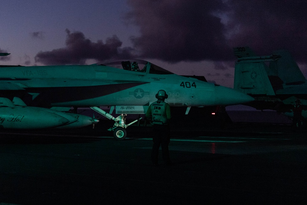 USS Ronald Reagan (CVN 76) conducts night flight operations in support of Valiant Shield 2024