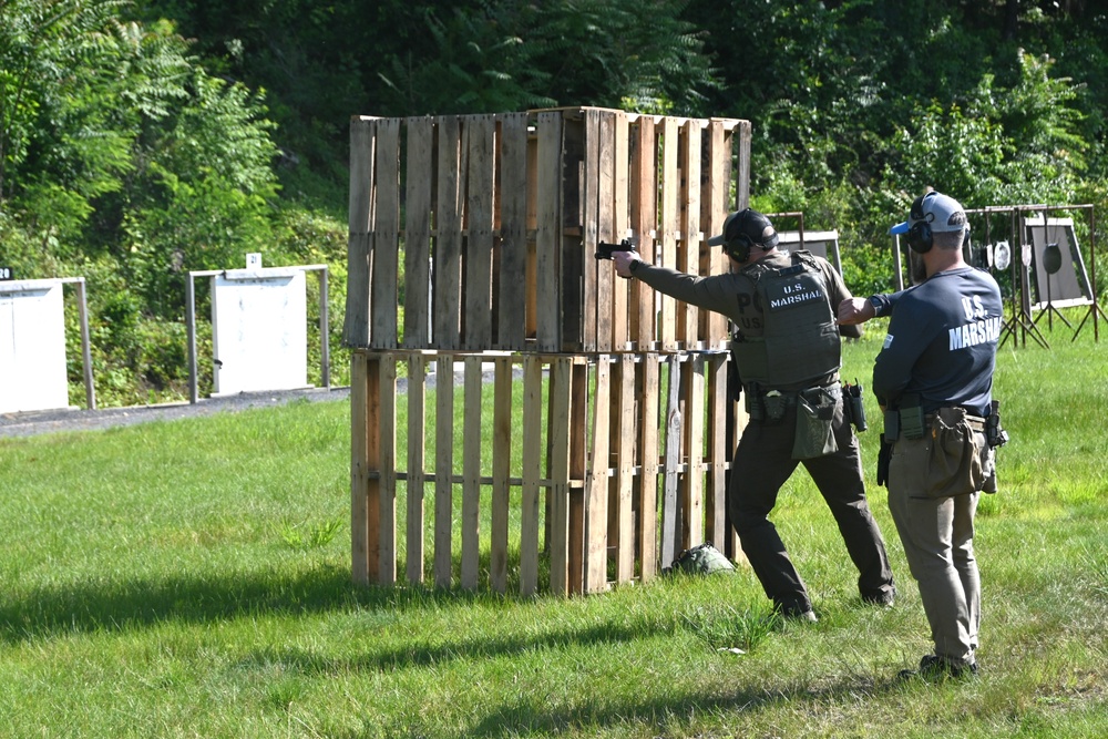 U.S. Marshals train at Fort Indiantown Gap