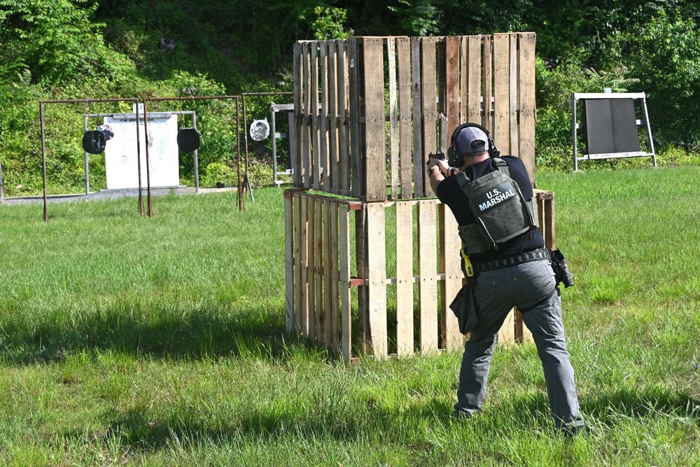 U.S. Marshals train at Fort Indiantown Gap