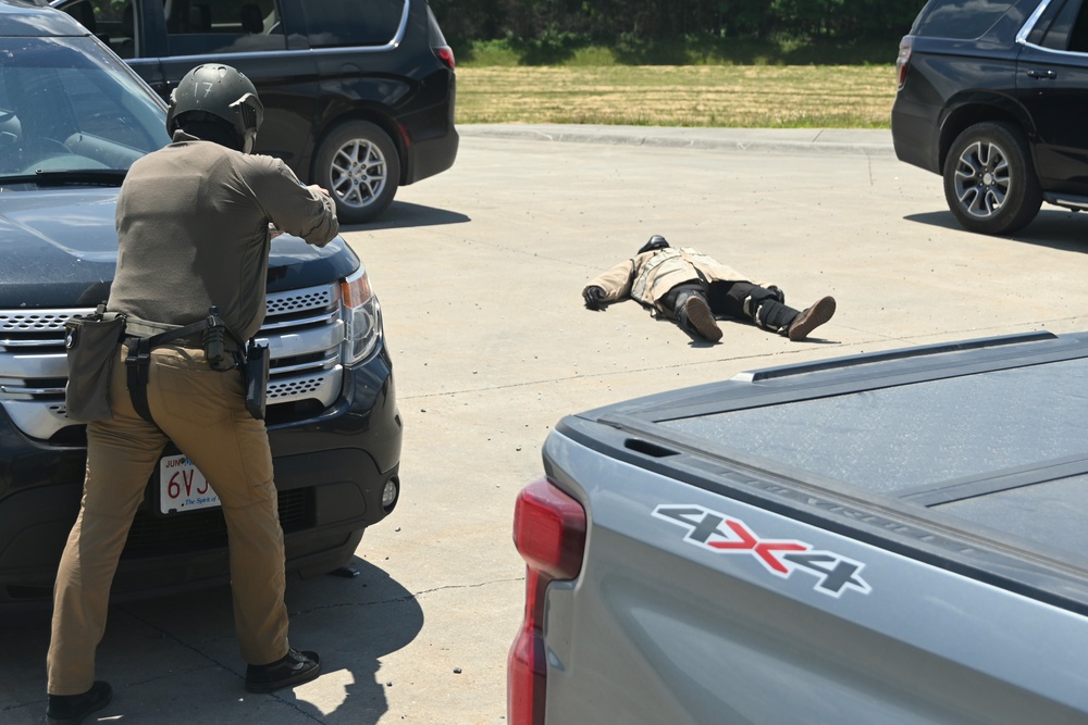 U.S. Marshals train at Fort Indiantown Gap