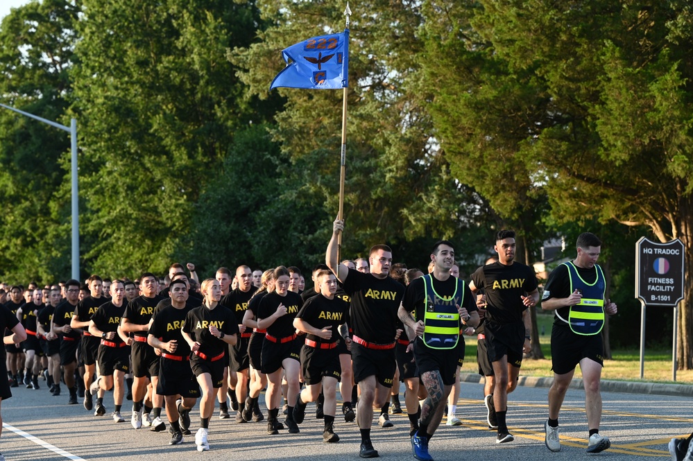 U.S. Army celebrates 249th birthday with run