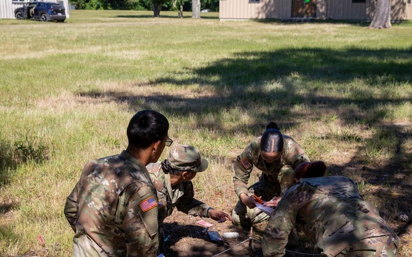 Postal Warrior and Diamond Saber