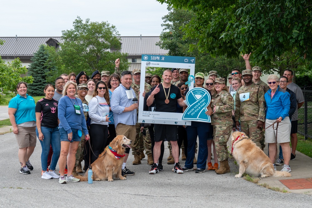 DVIDS - Images - 434 ARW Airmen rally for .5K run and Olympic fun ...