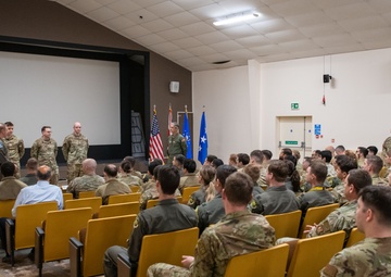 501st Combat Support Wing hosts EUCOM leadership visit to RAF Fairford and BTF 24-3