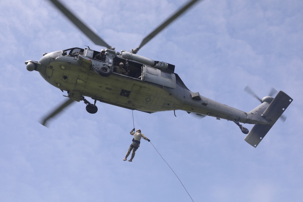BALTOPS24 Rappelling Exercise
