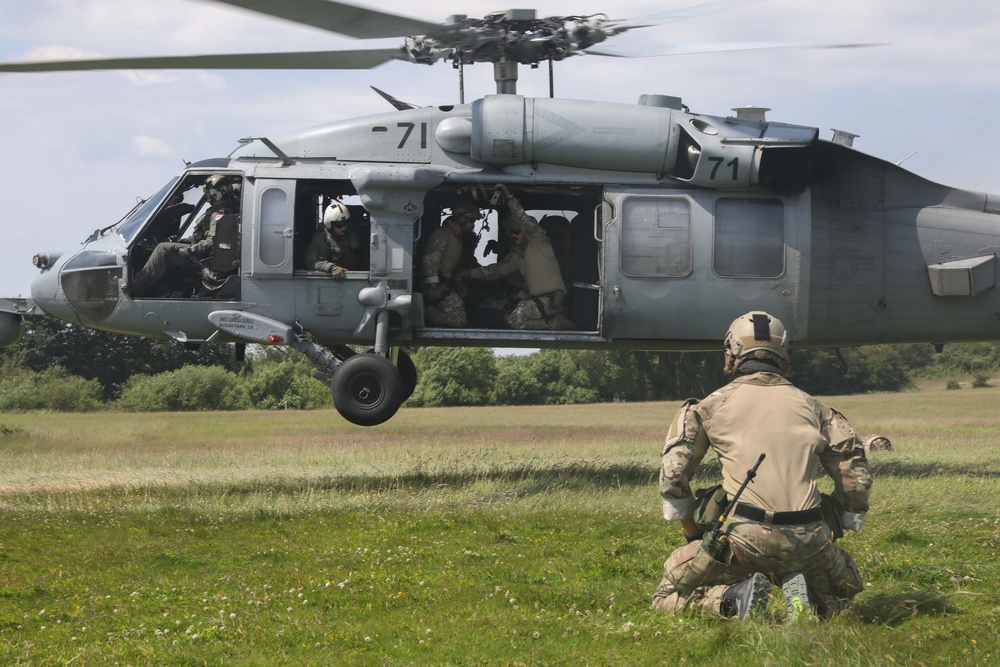 BALTOPS24 Rappelling Exercise