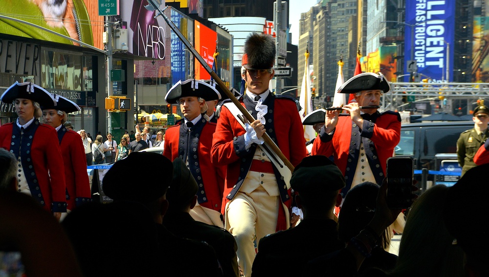 Soldiers Celebrate U.S. Army 249th Birthday in Times Square