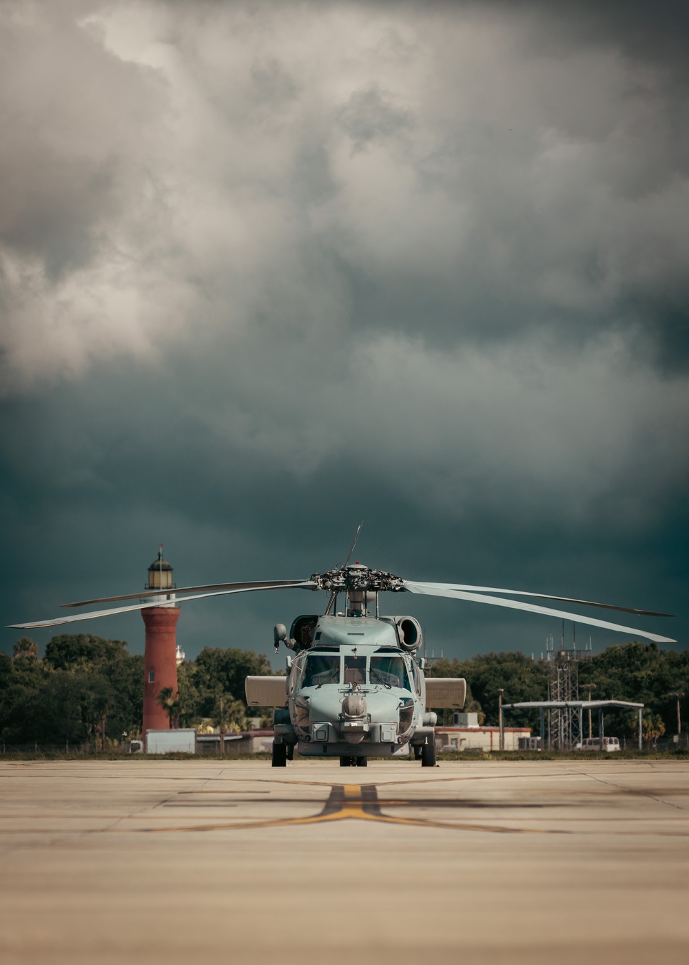 DVIDS - Images - HSM-40 Performs Maintenance Checks [Image 1 of 4]