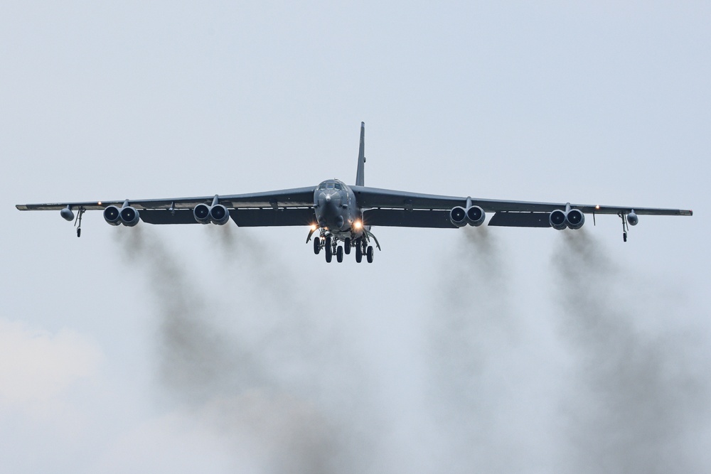 B-52 Arrives for Selfridge Open House and Air Show