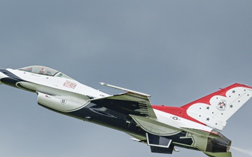 Thunderbirds Perform at the 2024 Selfridge Open House and Air Show