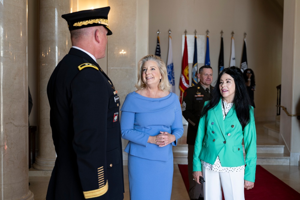 U.S. Army 249th Birthday Wreath-Laying at the Tomb of the Unknown Soldier