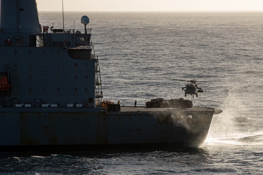 George Washington Conducts a Vertical Replenishment