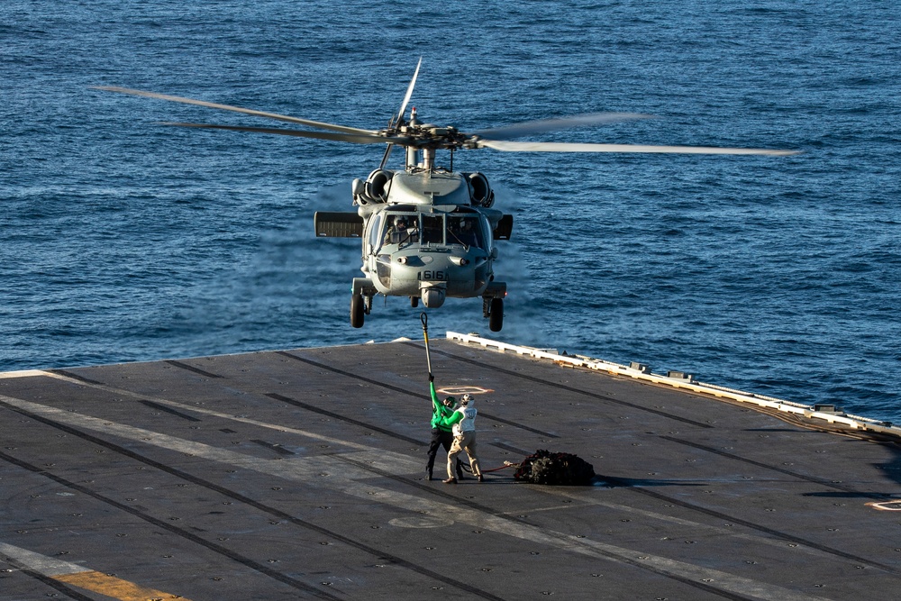George Washington Conducts a Vertical Replenishment
