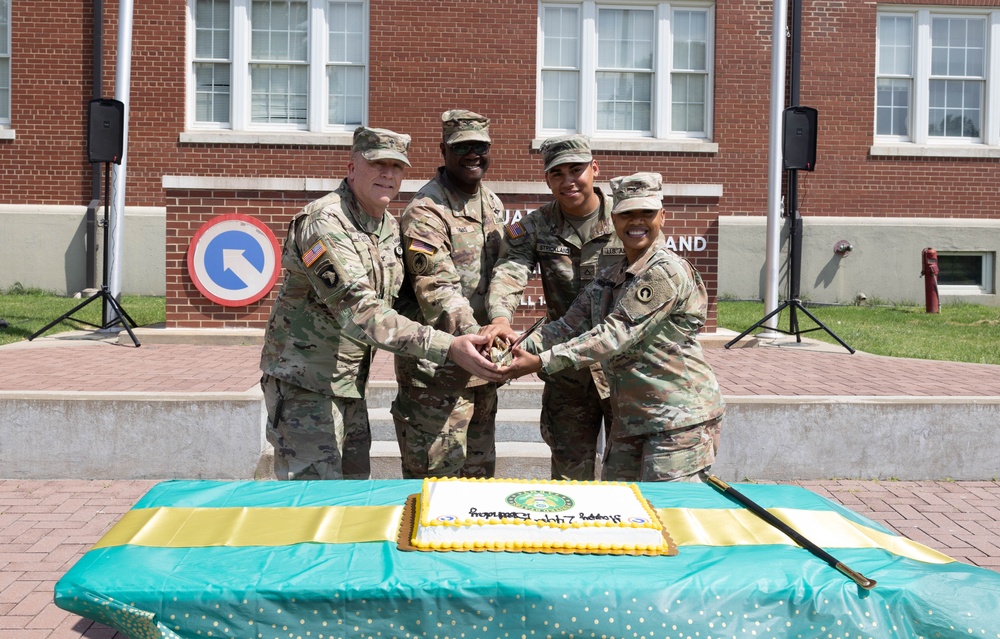 DVIDS - Images - 1TSC Heritage Ceremony [Image 11 of 11]