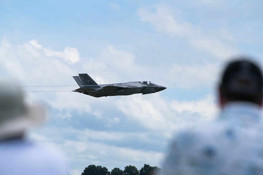 The Spirit of St. Louis Airshow