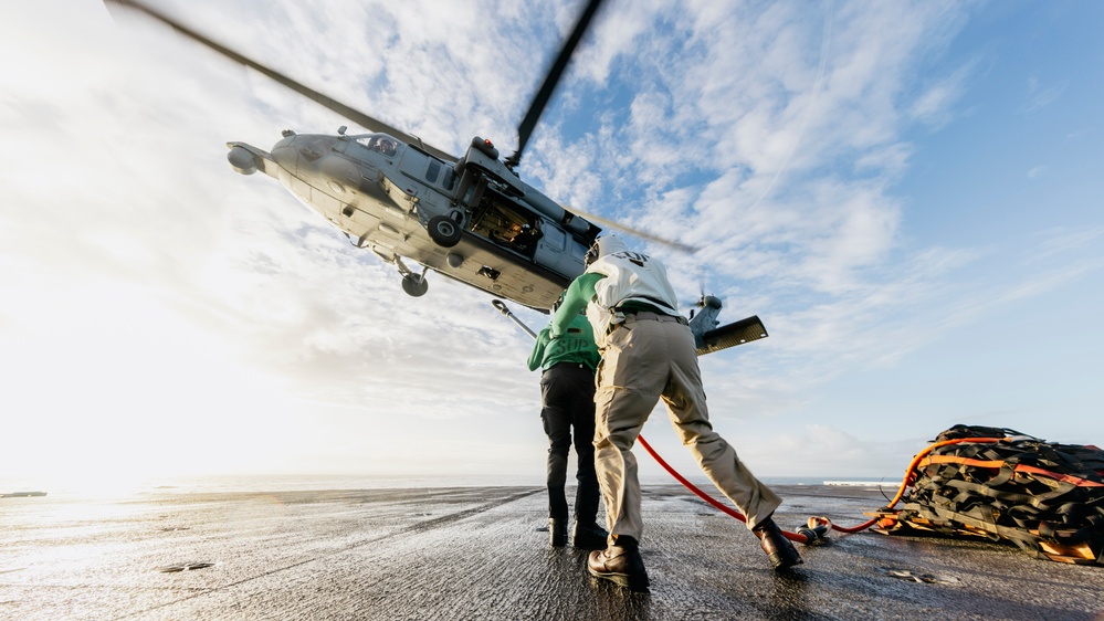 George Washington Conducts a Vertical Replenishment