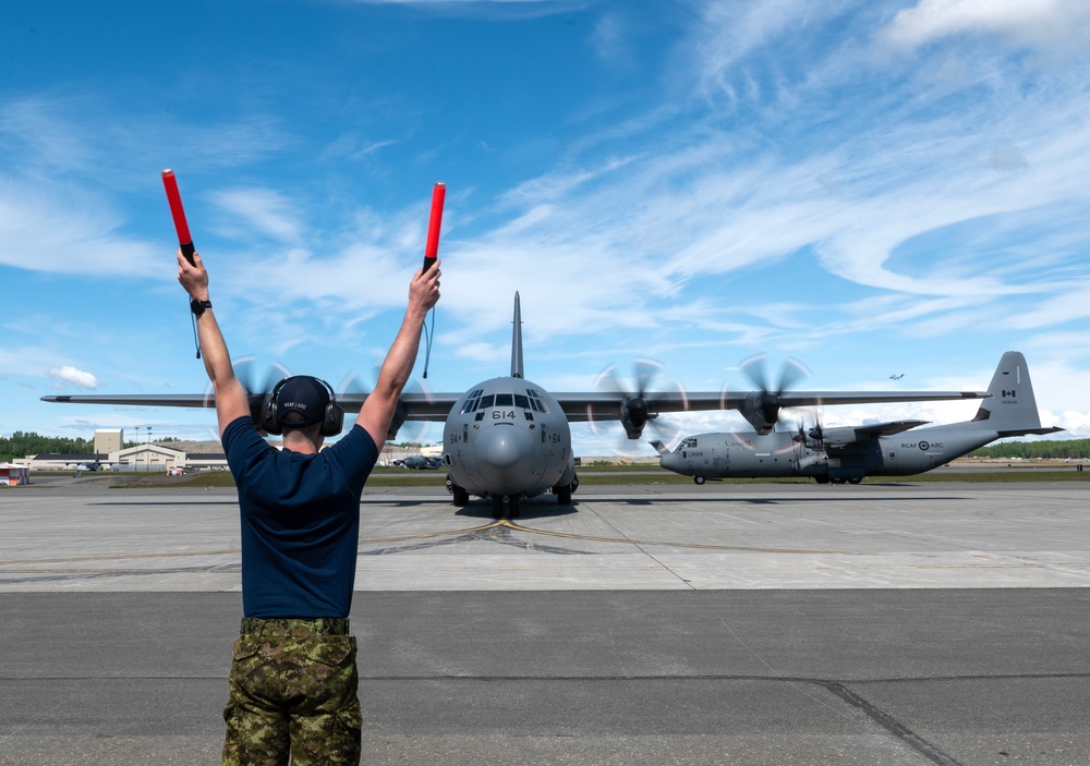 Canadian avionics techs play major role in exercise