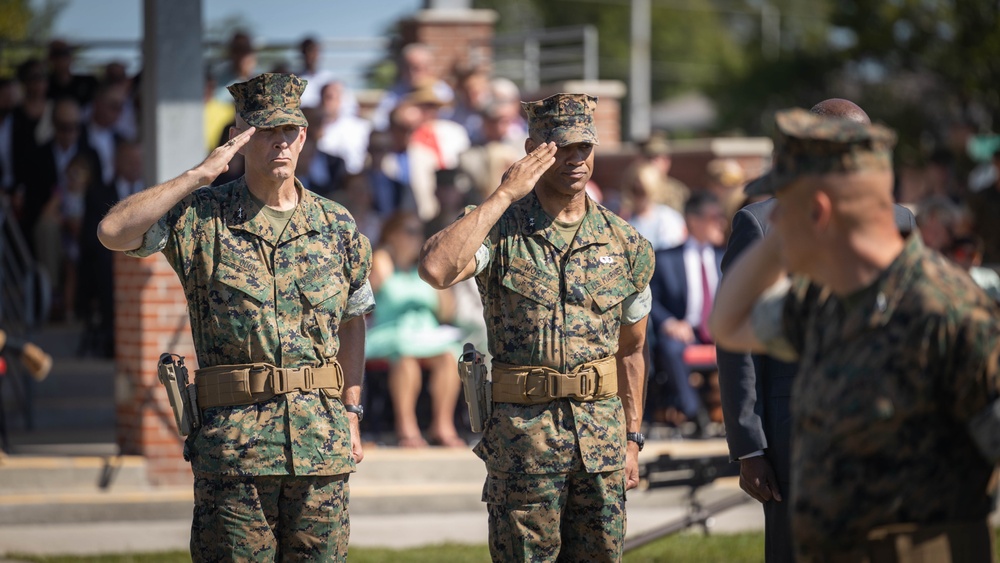 2d MARDIV Change of Command