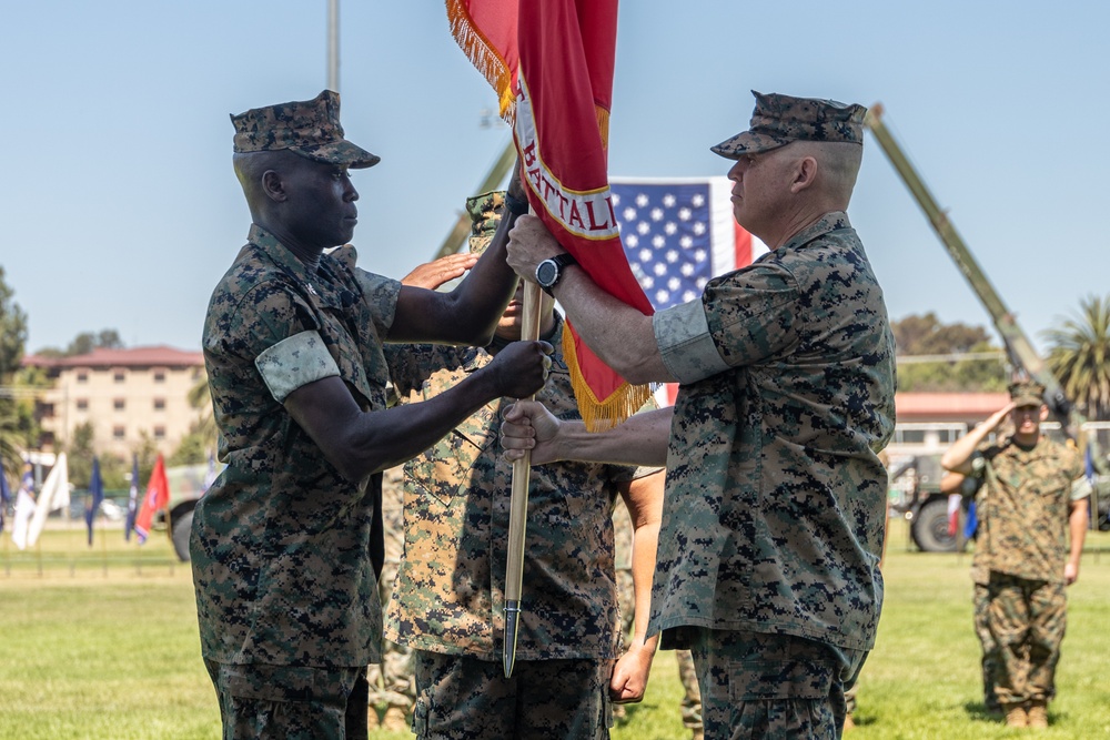 MCI-West H&amp;S Bn. Change of Command