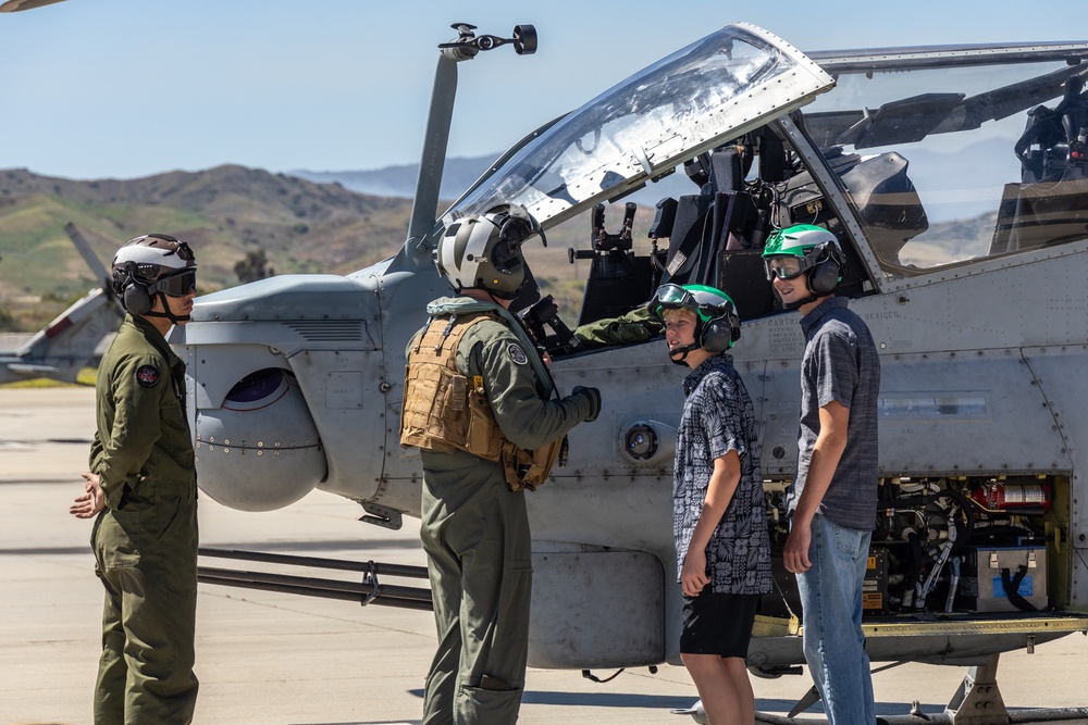 3rd MAW Commanding General performs Final Flight Ceremony