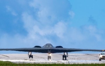 B-2 stealth bombers land in Guam for Valiant Shield 24