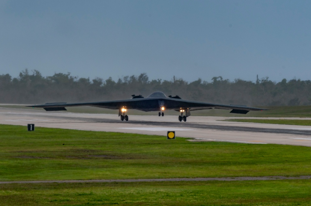 B-2 stealth bombers land in Guam for Valiant Shield 24