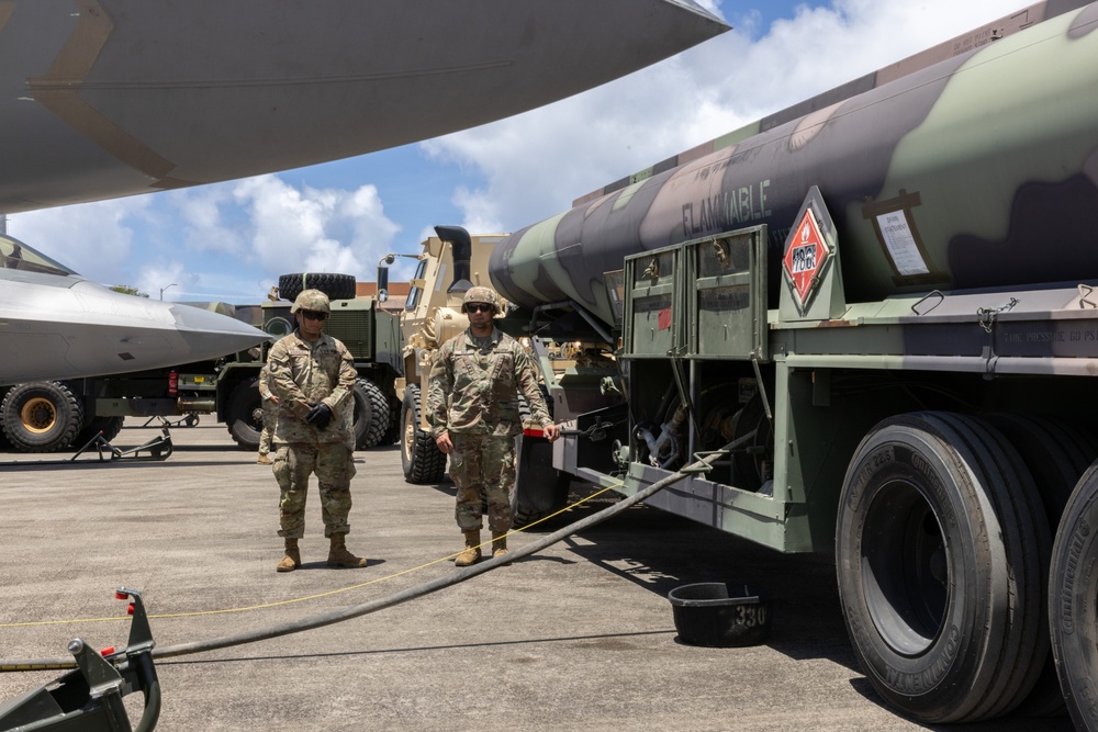 DVIDS - Images - US Army Soldiers fuel US Air Force F-22 Raptors on ...