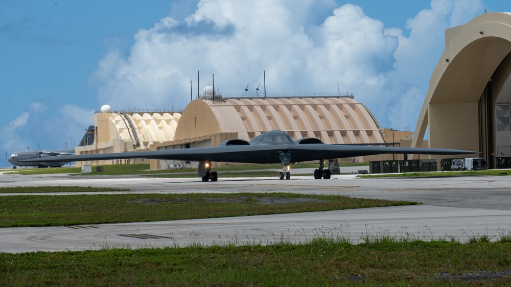 B-2 stealth bombers land in Guam for Valiant Shield 24