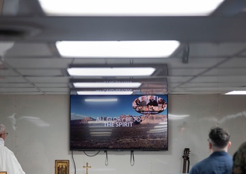 Roman Catholic Mass aboard USS Mount Whitney (LCC 20)