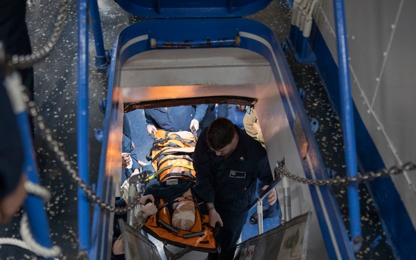 Mass casualty evacuation training aboard USS Mount Whitney (LCC 20)
