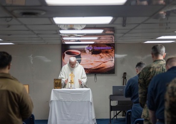Roman Catholic Mass aboard USS Mount Whitney (LCC 20)