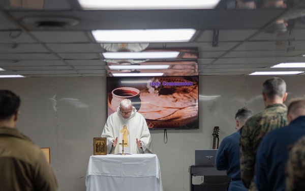 Roman Catholic Mass aboard USS Mount Whitney (LCC 20)