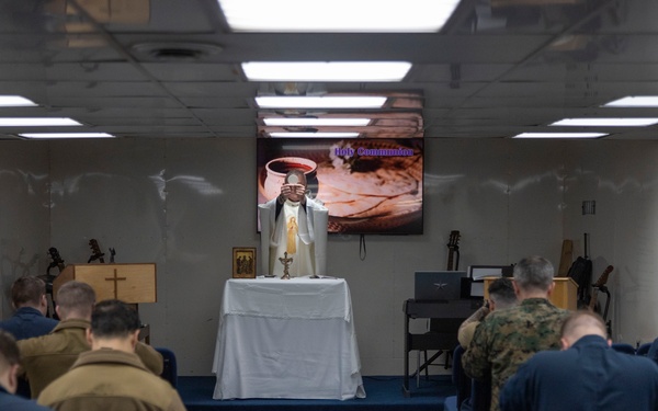 Roman Catholic Mass aboard USS Mount Whitney (LCC 20)