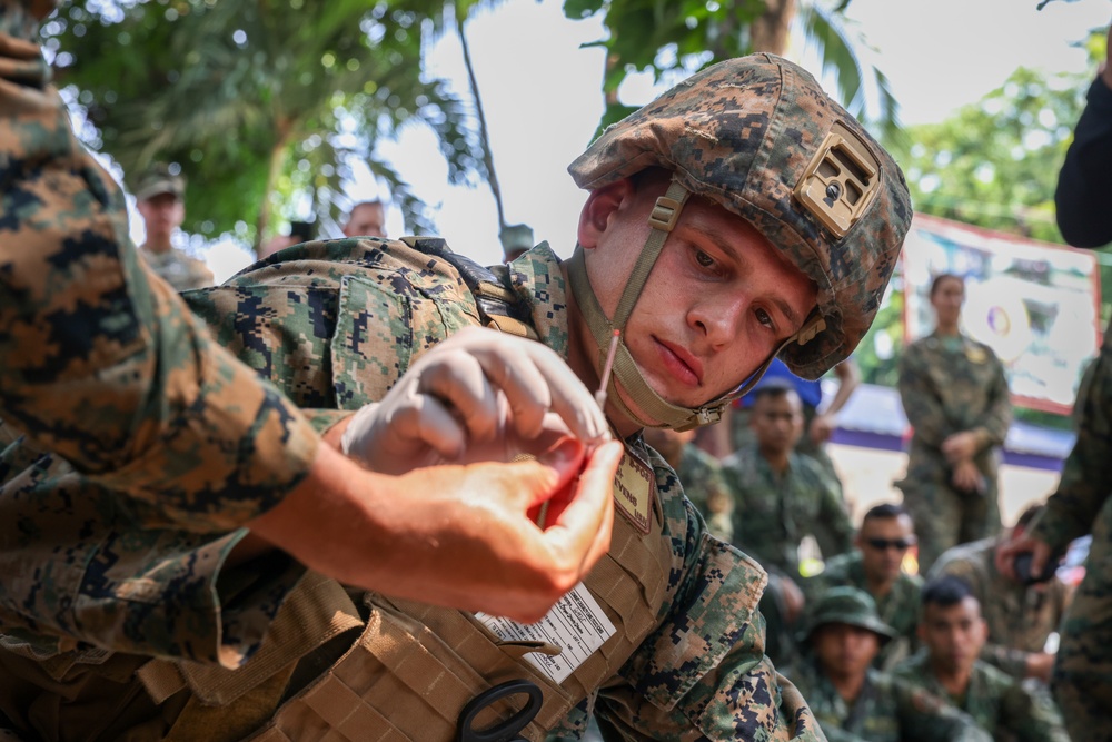 MAG-13 and Philippine service members conduct Valkyrie blood transfusion demonstration and TCCC training