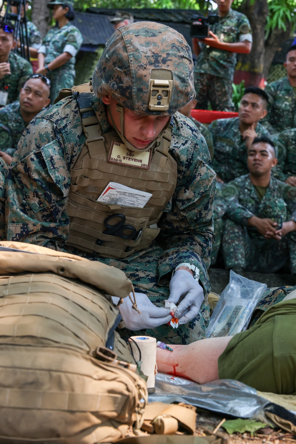 MAG-13 and Philippine service members conduct Valkyrie blood transfusion demonstration and TCCC training