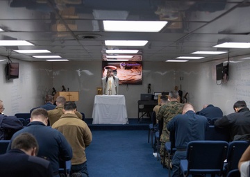 Roman Catholic Mass aboard USS Mount Whitney (LCC 20)
