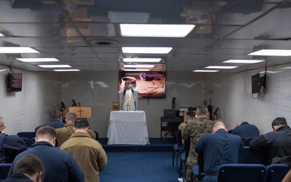 Roman Catholic Mass aboard USS Mount Whitney (LCC 20)