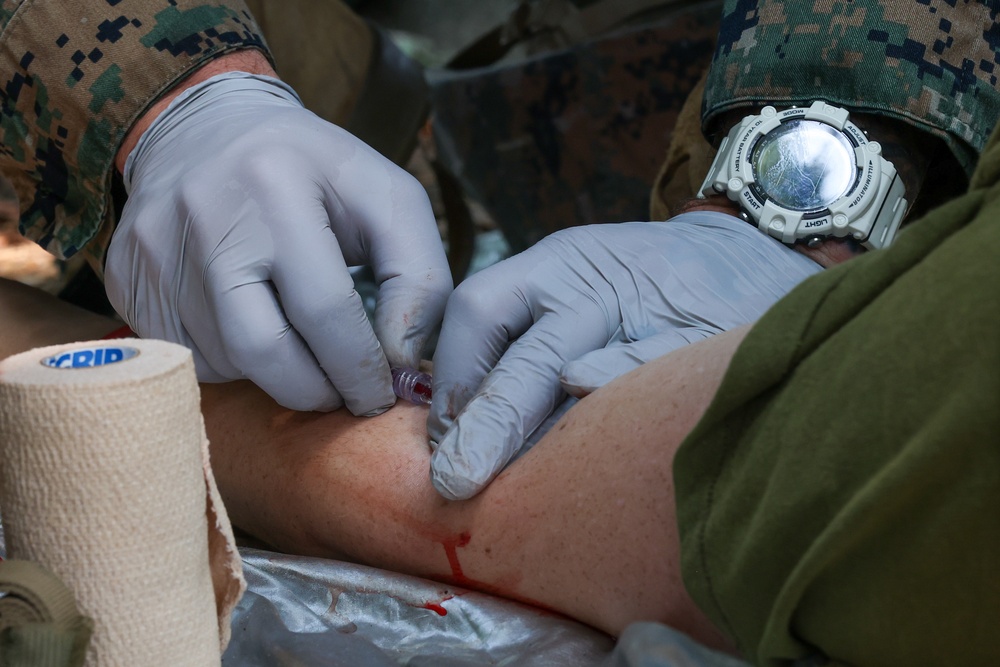 MAG-13 and Philippine service members conduct Valkyrie blood transfusion demonstration and TCCC training