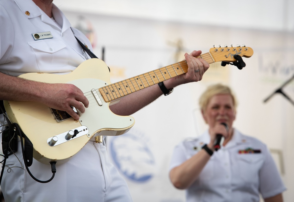 Country Current Performs at Maryland Fleet Week 2024