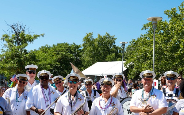 Kids on the Bay Parade MDFW