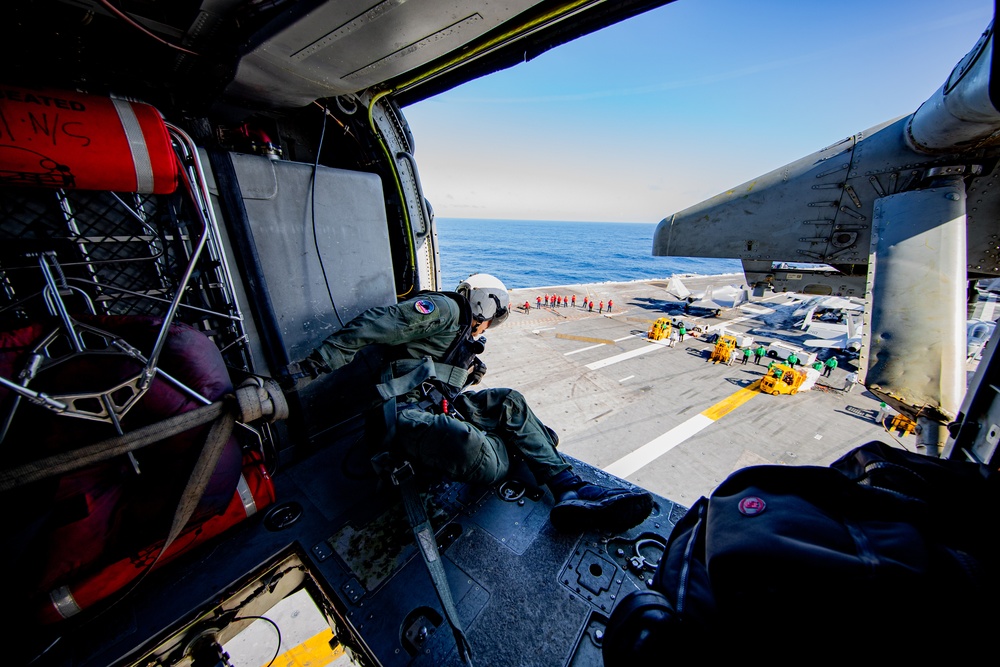 George Washington Conducts Vertical Replenishment