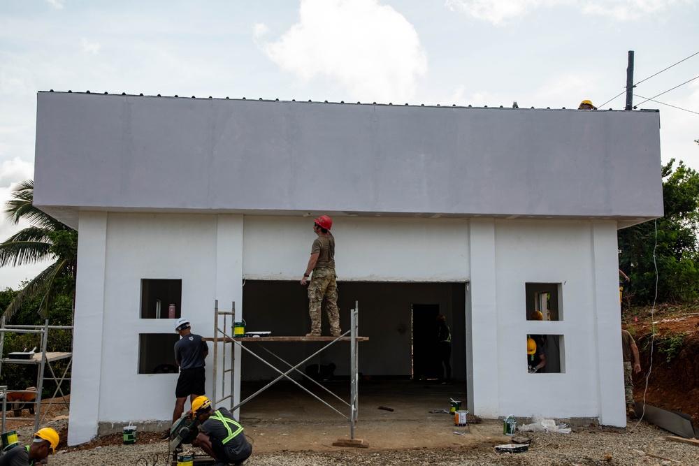 84th Engineer Battalion put finishing touch on warehouse in Itbayat